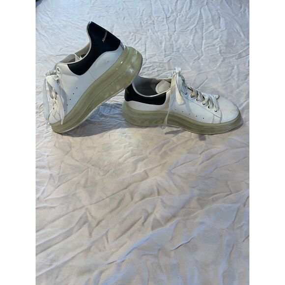 Alexander McQueen Oversized Clear Sneakers - Size 6.5 - Picture 2 of 7